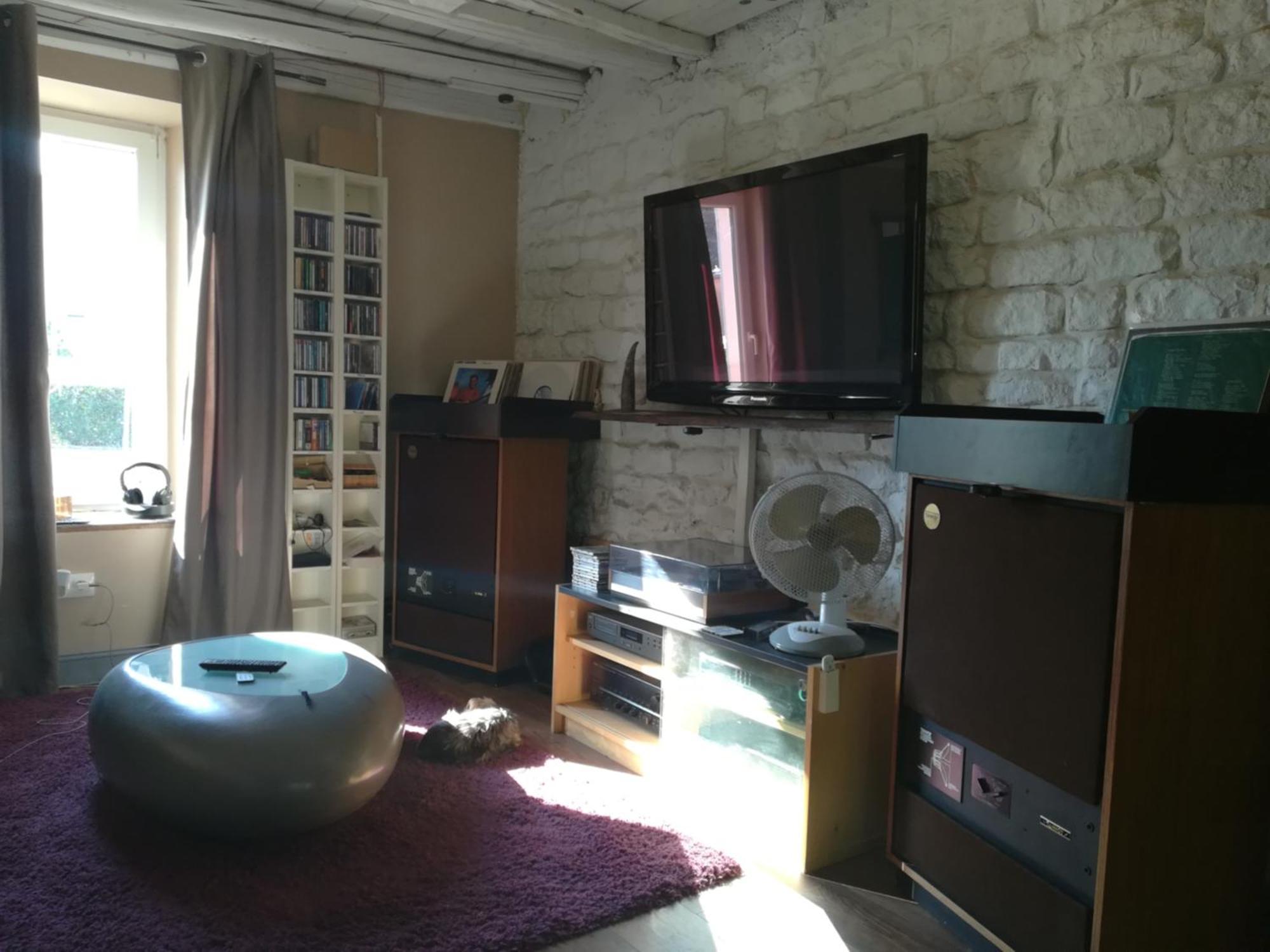 Apiculteur Loue 2 Chambres Dans Cadre Verdoyant 默兹河畔帕尼 外观 照片